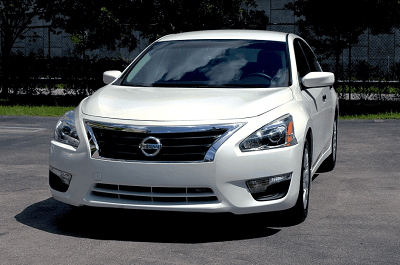 Nissan Altima: Smooth Ride and Dependability